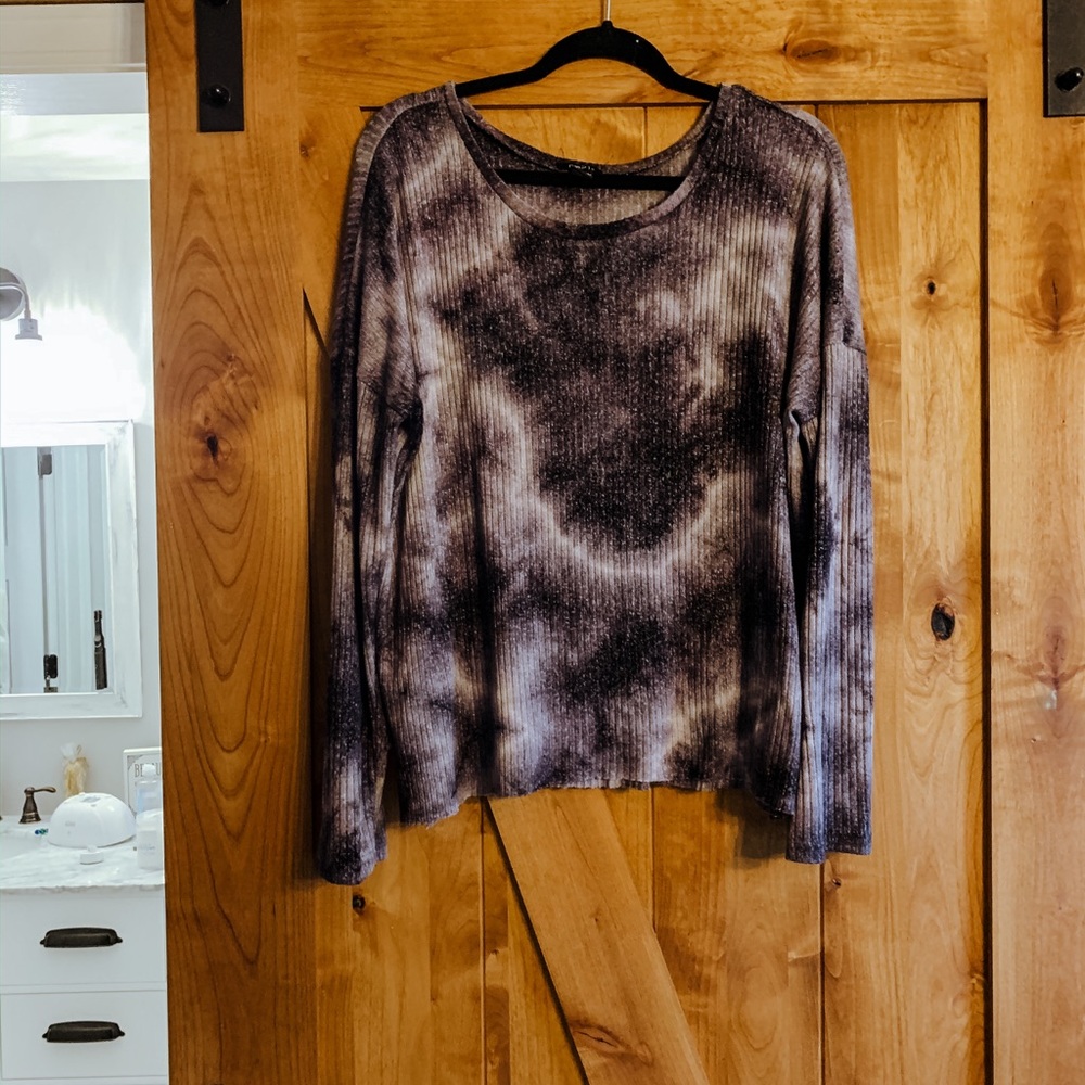 5/$20 Tie Dye Sweater Shirt